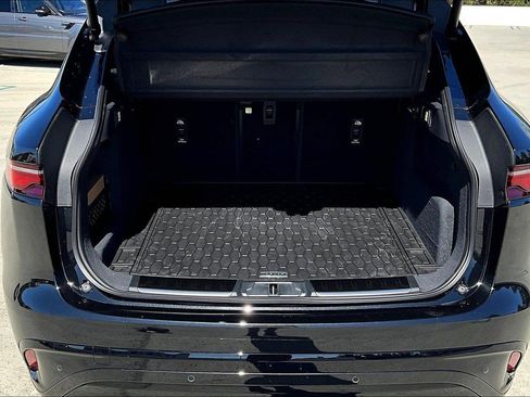 New 2026 Jaguar F-PACE R-Dynamic S AWD/4WD image 12