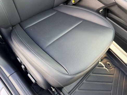 Used 2023 Hyundai Ioniq 6 Limited image 36