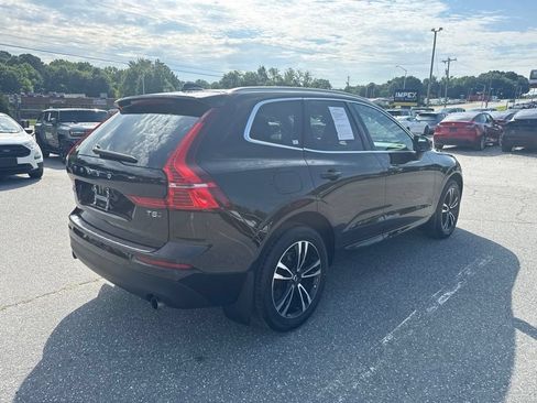 Used 2020 Volvo XC60 T5 Momentum w/ Protection Package Premier AWD/4WD image 3