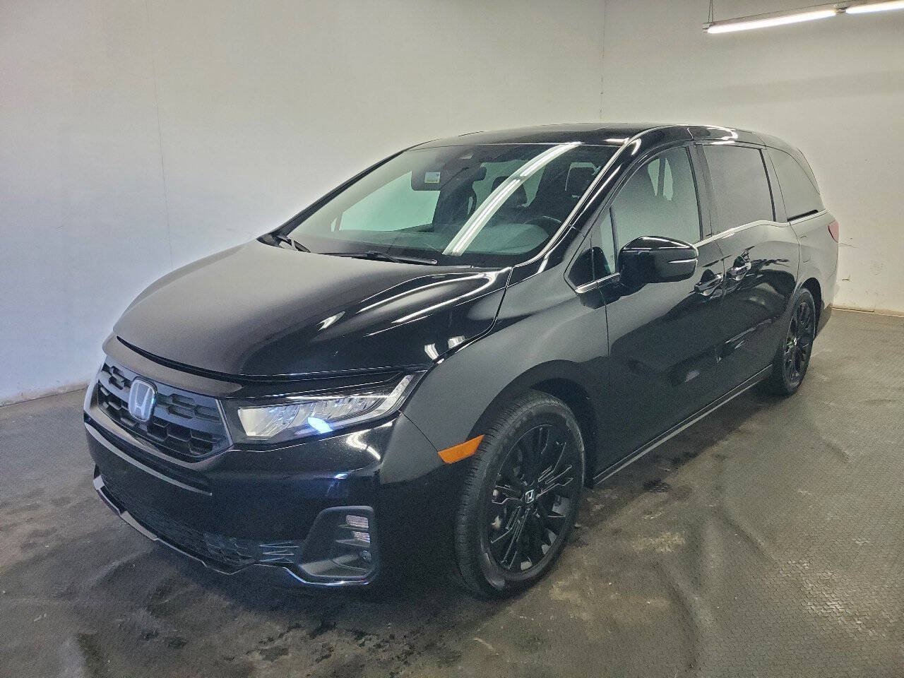 Used 2025 Honda Odyssey Sport-L image 1