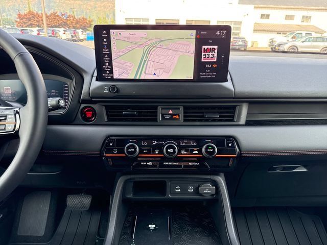 Certified 2026 Honda Pilot TrailSport image 25