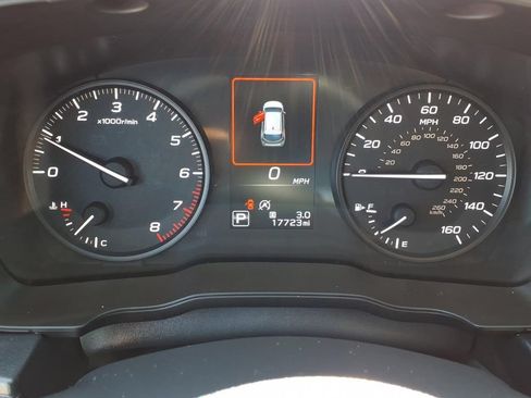 Certified 2024 Subaru Impreza 2.0i AWD/4WD image 6