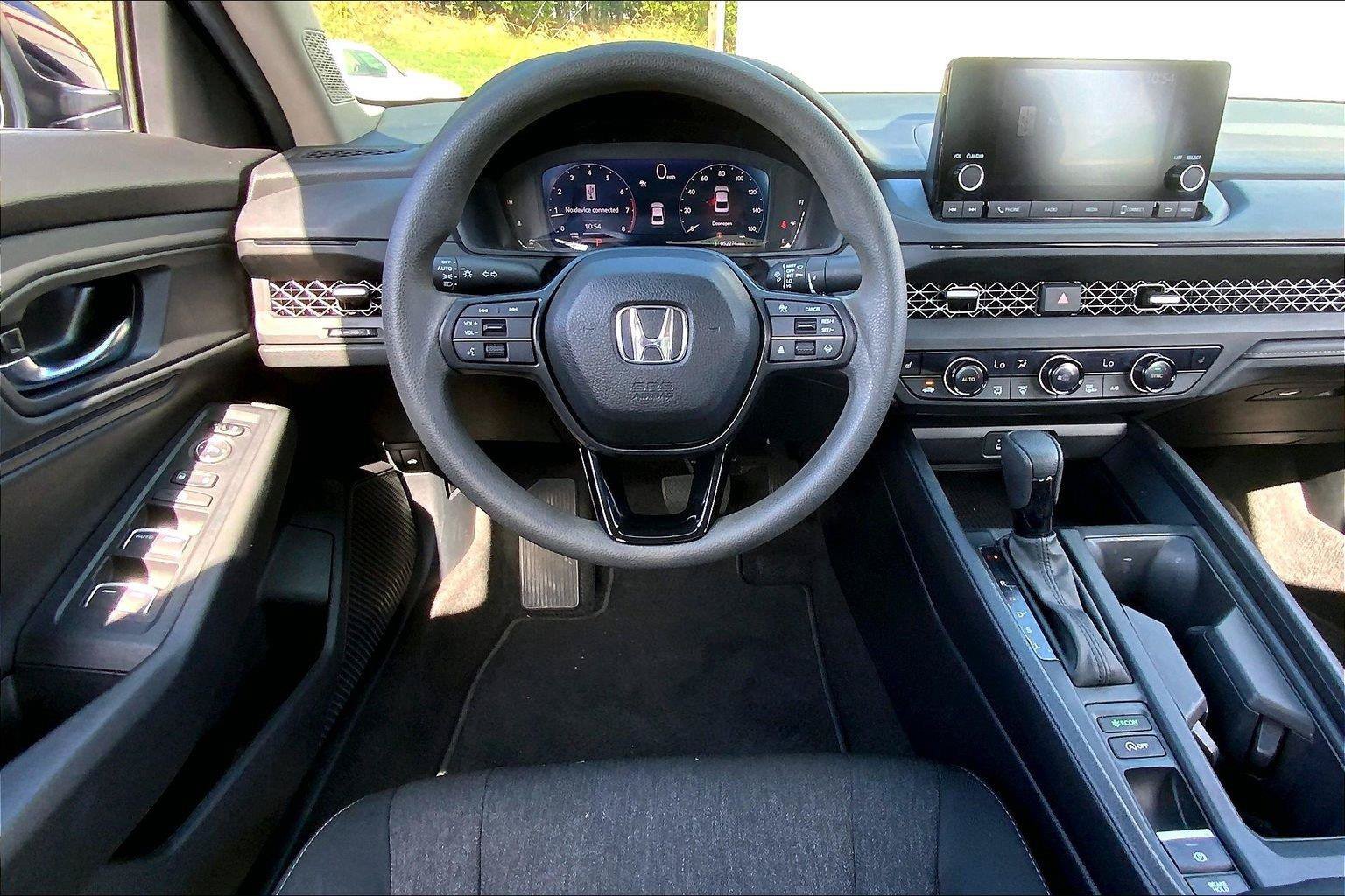 Used 2024 Honda Accord EX image 5