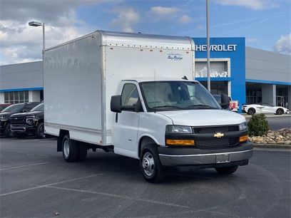 New 2025 Chevrolet Express 3500 w/ Power Convenience Package