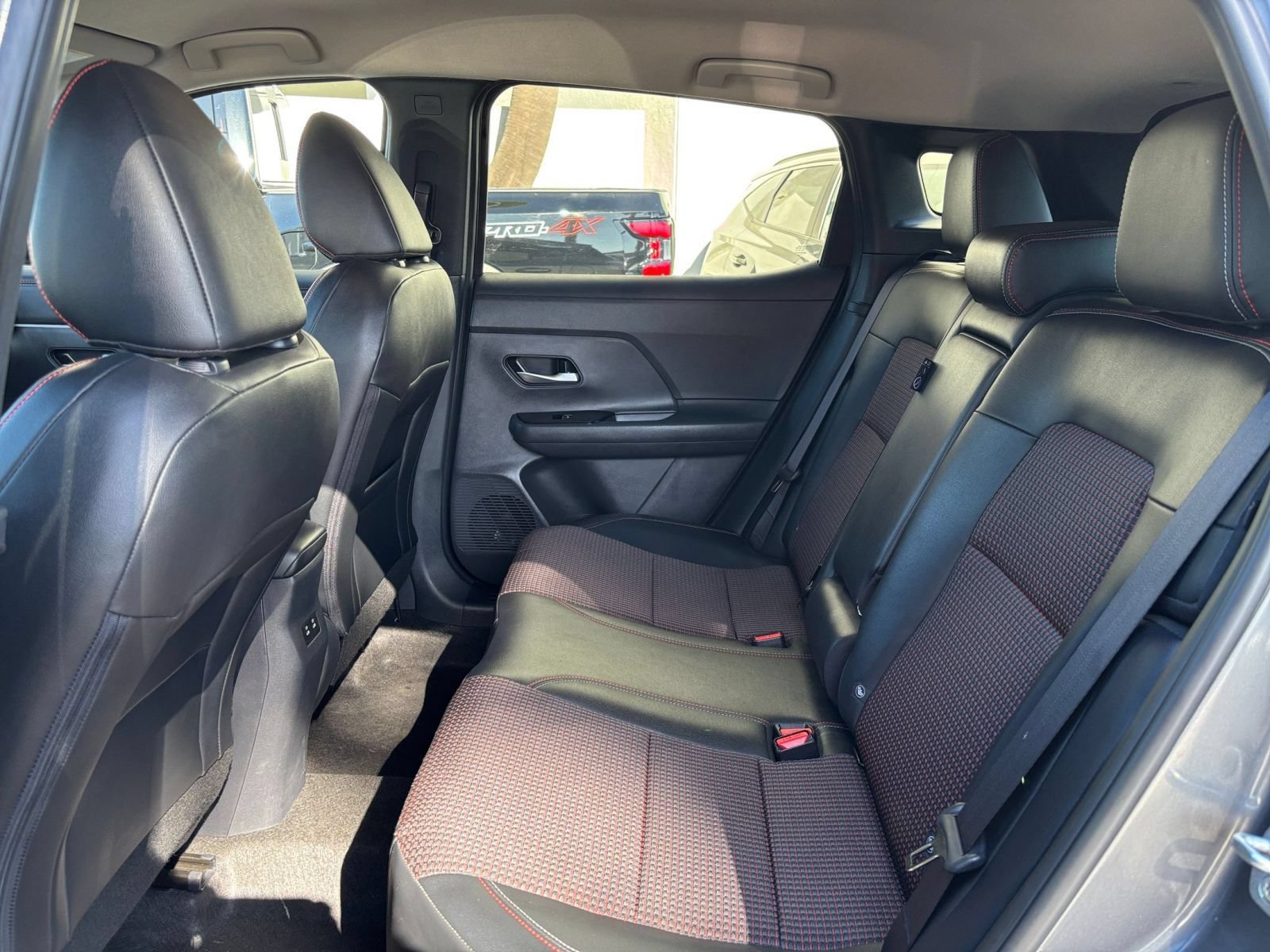 Used 2026 Nissan Kicks SR AWD/4WD image 24