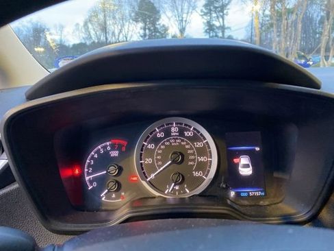 Used 2022 Toyota Corolla LE image 11