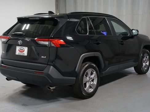 Certified 2025 Toyota RAV4 XLE FWD image 8