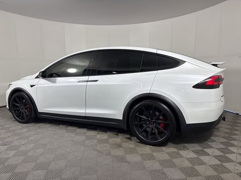Used 2018 Tesla Model X P100D image 3
