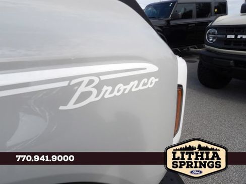 New 2026 Ford Bronco Heritage Edition AWD/4WD image 9