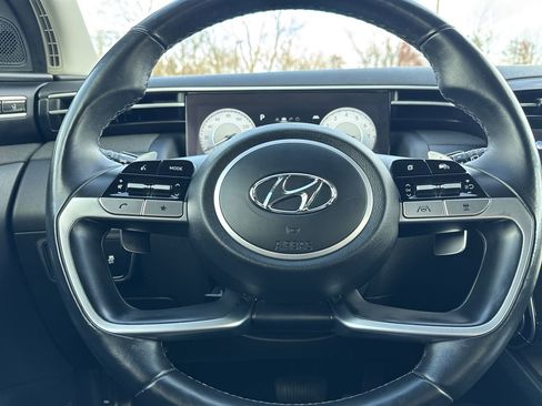 Certified 2022 Hyundai Tucson Limited image 15