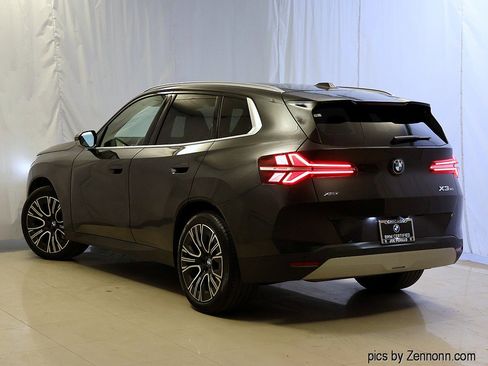 Certified 2025 BMW X3 xDrive30 AWD/4WD image 9