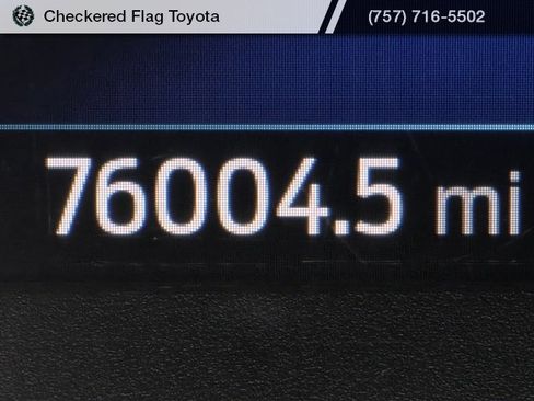 Used 2020 Ford Explorer ST w/ ST Street Pack image 26