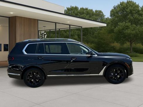 Used 2026 BMW X7 xDrive40i w/ Premium Package AWD/4WD image 7