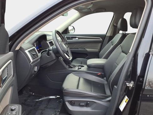 Used 2022 Volkswagen Atlas SE image 9