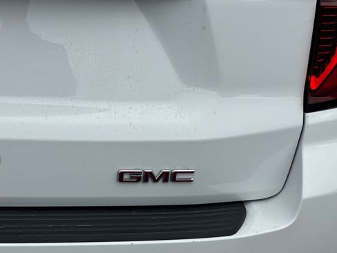Used 2025 GMC Yukon XL Denali AWD/4WD image 51