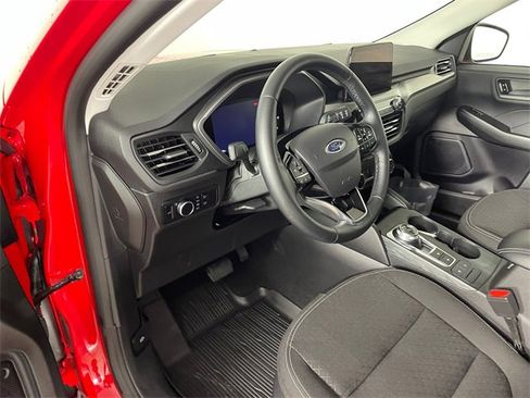 Certified 2024 Ford Escape Active image 3