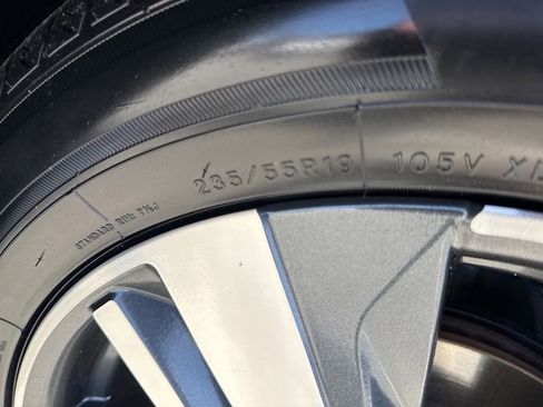 Used 2023 Nissan Rogue SL w/ SL Premium Package image 35