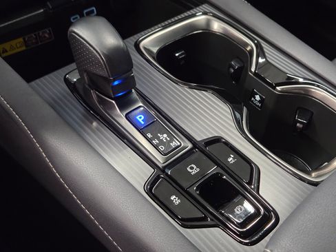 Used 2024 Lexus RX 500h F Sport w/ Convenience Package image 22