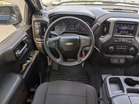Used 2020 Chevrolet Silverado 1500 Custom w/ Custom Value Package RWD image 14