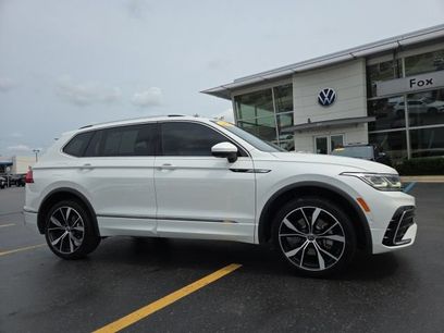 Used 2022 Volkswagen Tiguan SEL R-Line