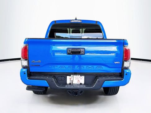 Used 2020 Toyota Tacoma Limited image 8