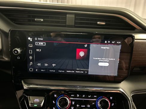 Used 2025 GMC Sierra 2500 Denali Ultimate image 17