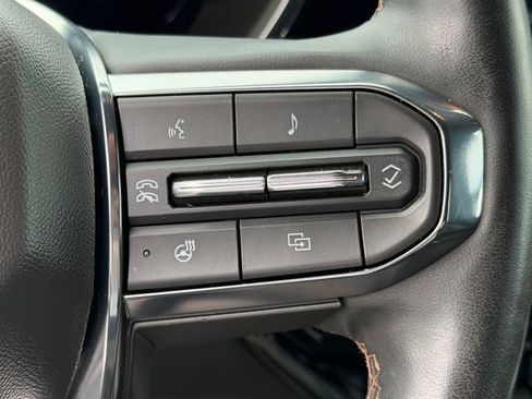 Used 2024 GMC Canyon AT4 w/ AT4 Premium Package AWD/4WD image 23