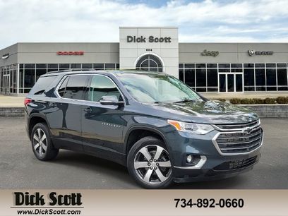 Used 2021 Chevrolet Traverse LT w/ LT Premium Package