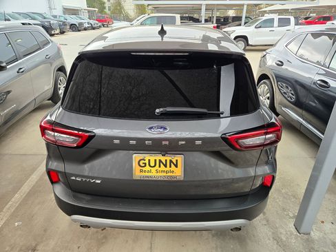 Used 2024 Ford Escape Active image 5