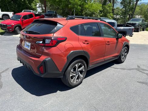 Used 2025 Subaru Crosstrek 2.5i Premium AWD/4WD image 3