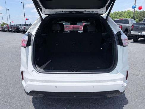 Used 2024 Ford Edge ST-Line AWD/4WD image 9