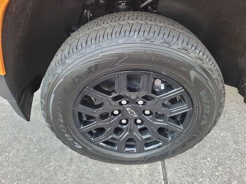 New 2026 Chevrolet Colorado W/T w/ WT Custom Package image 18