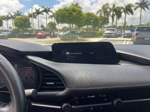 Used 2020 MAZDA MAZDA3 Sedan w/ Select Package FWD image 22