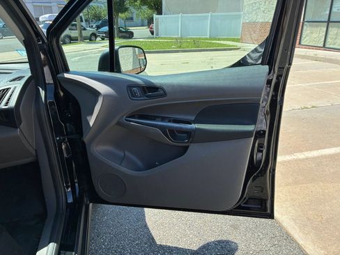 Used 2019 Ford Transit Connect XL FWD image 13