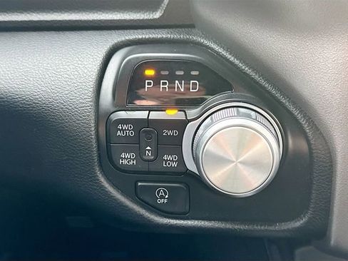 Used 2021 RAM 1500 Laramie w/ Sport Appearance Package image 17