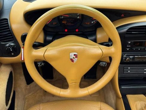 Used 2003 Porsche Boxster RWD image 38