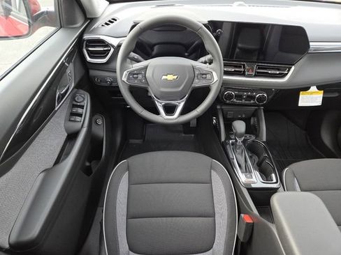 New 2026 Chevrolet TrailBlazer LT w/ Convenience Package image 32