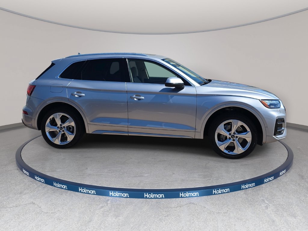 Used 2021 Audi Q5 Prestige AWD/4WD image 5