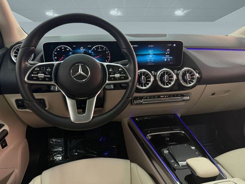 Certified 2021 Mercedes-Benz GLA 250 image 25