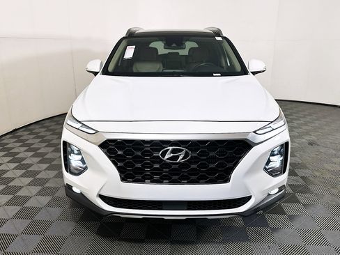 Used 2019 Hyundai Santa Fe Limited image 8