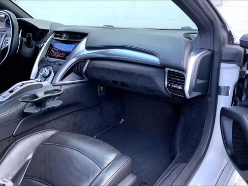 Used 2017 Acura NSX AWD/4WD image 22