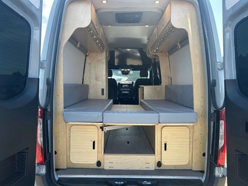 Used 2024 Mercedes-Benz Sprinter 144 Cargo image 22