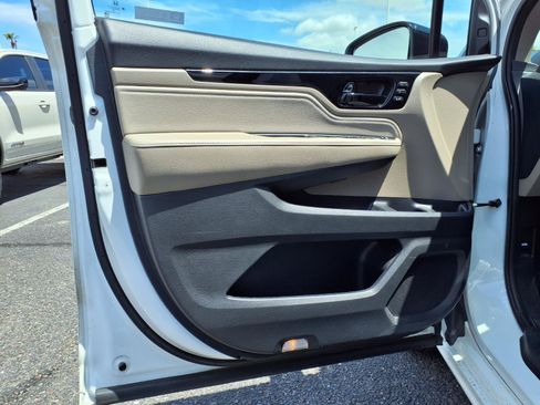 Used 2022 Honda Odyssey Elite image 19
