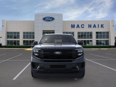 New 2026 Ford Expedition Max Platinum image 6