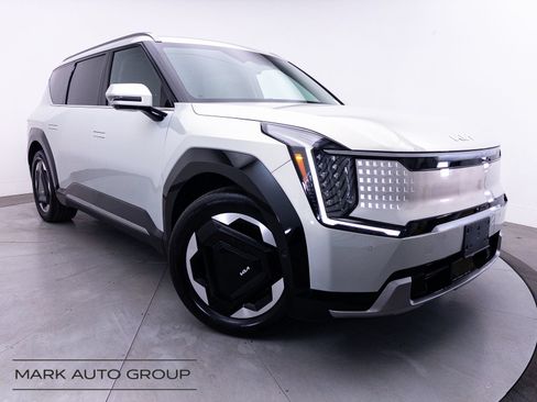 Certified 2024 Kia EV9 Land AWD/4WD image 1