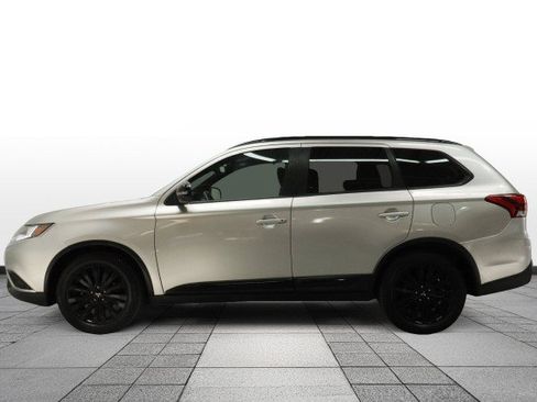 Used 2020 Mitsubishi Outlander LE FWD image 4