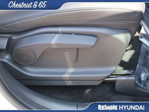 Certified 2024 Hyundai Santa Fe SEL AWD/4WD image 11