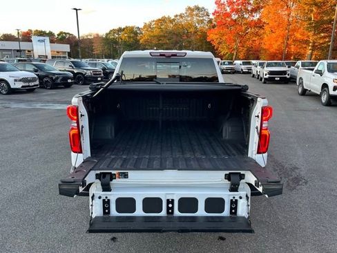 Used 2024 Chevrolet Silverado 1500 ZR2 w/ ZR2 Bison Edition AWD/4WD image 8