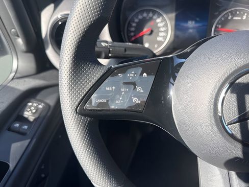 Used 2025 Mercedes-Benz Sprinter 2500 image 12