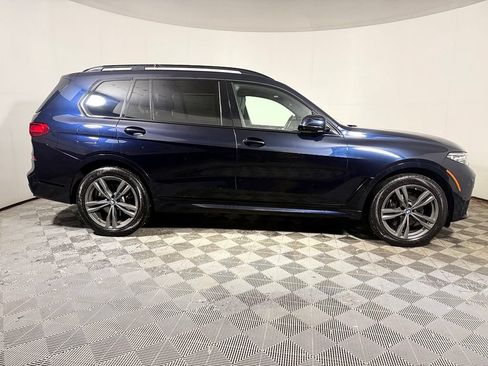 Used 2022 BMW X7 xDrive40i w/ M Sport Package AWD/4WD image 8